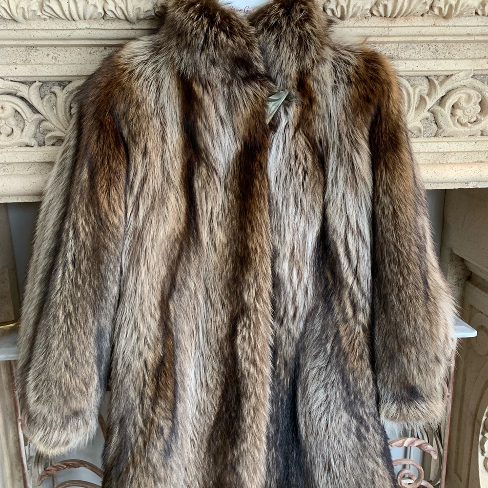 🤩 Genuine Natural Raccoon Fur Coat Fox Fur Looking Pearl Made in Italy Mob Wife